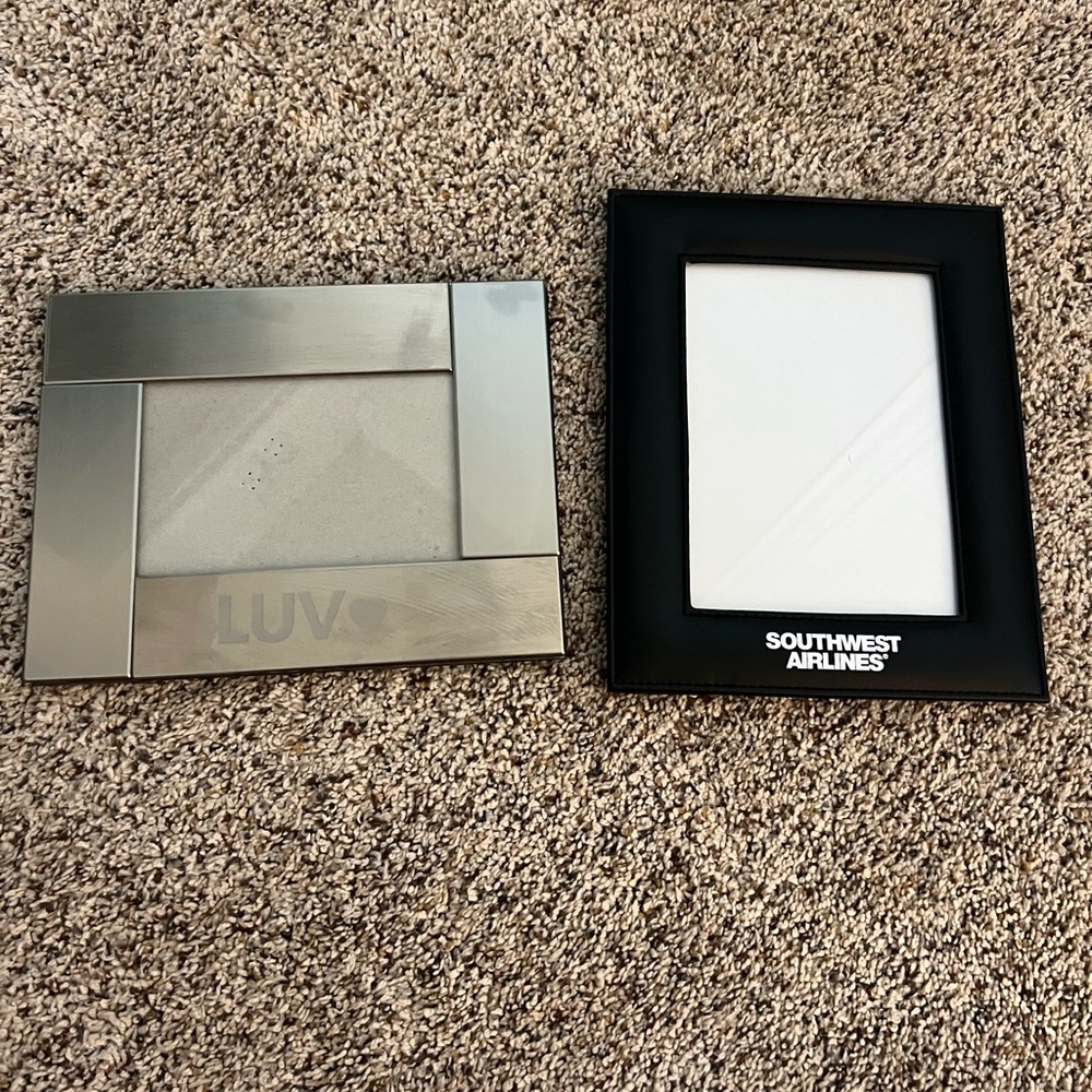 Two Southwest Airlines (SWA) frames